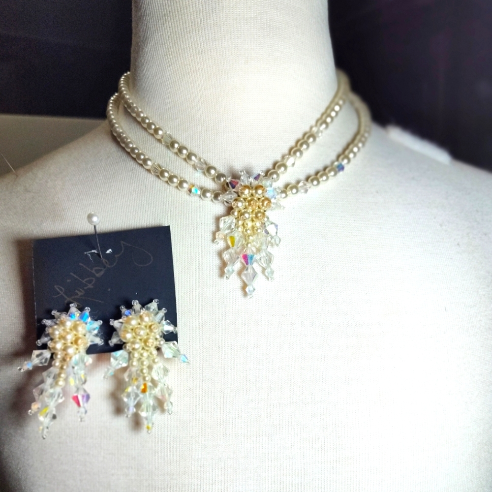 Bridal Perfect Golden And Ivory Pearl and Crystal Necklace Earring Set Vintage